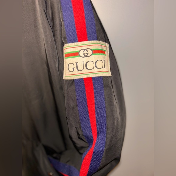 GUCCI pullover ! - Picture 2 of 5
